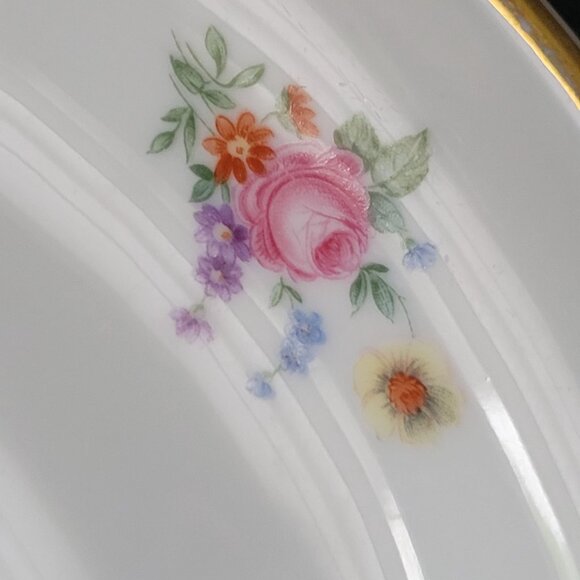 Vtg Hutschenreuther Selb Pasco MayFair 7619 Pedestal Serving Bowl / Fruit Bowl - Picture 8 of 10